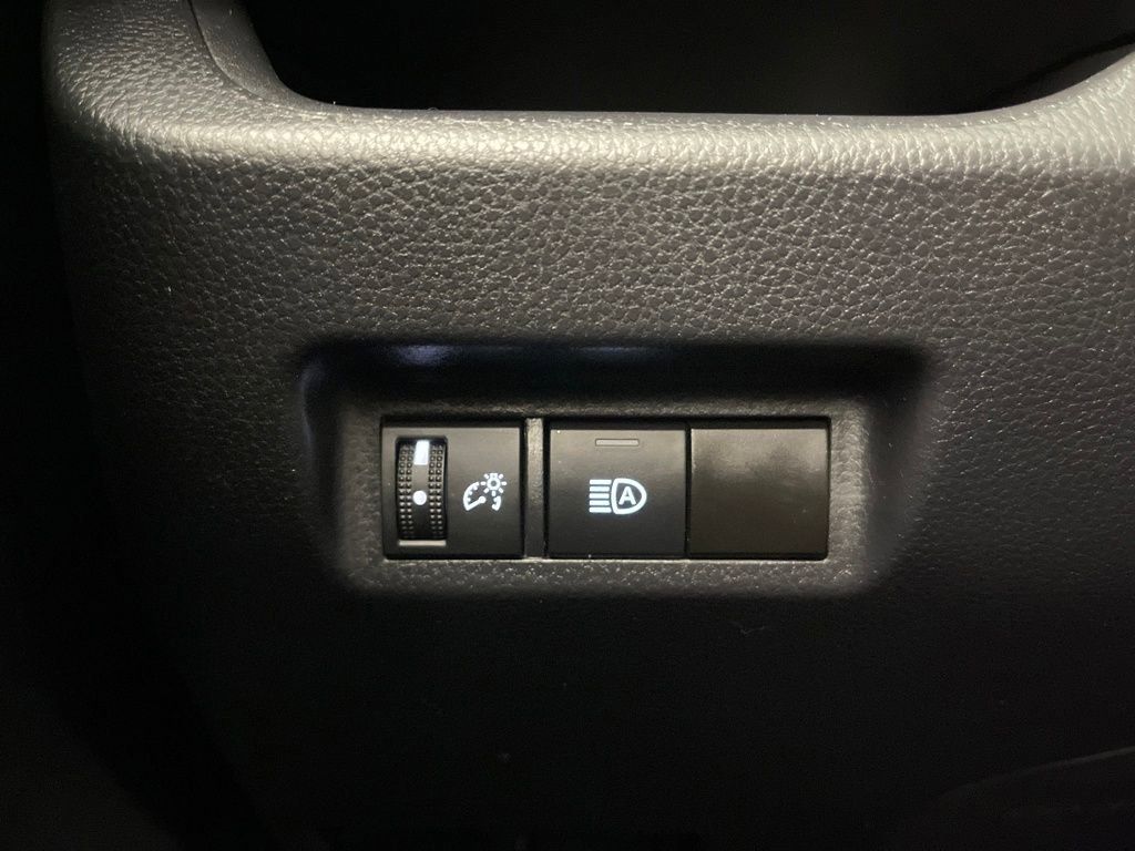 Certified 2024 Toyota RAV4 LE image 28