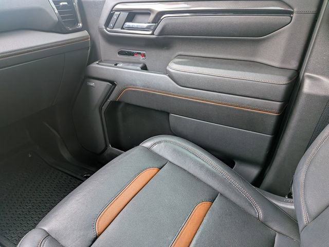 Used 2023 GMC Sierra 1500 AT4 w/ Technology Package AWD/4WD image 17