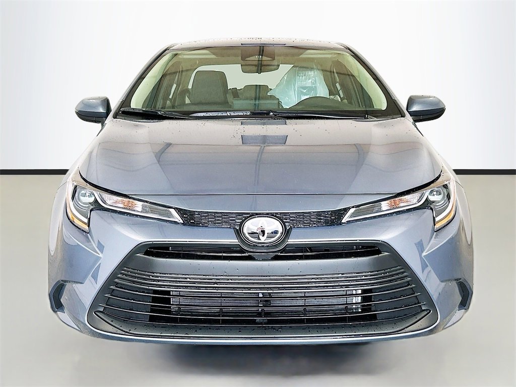 New 2025 Toyota Corolla LE image 2