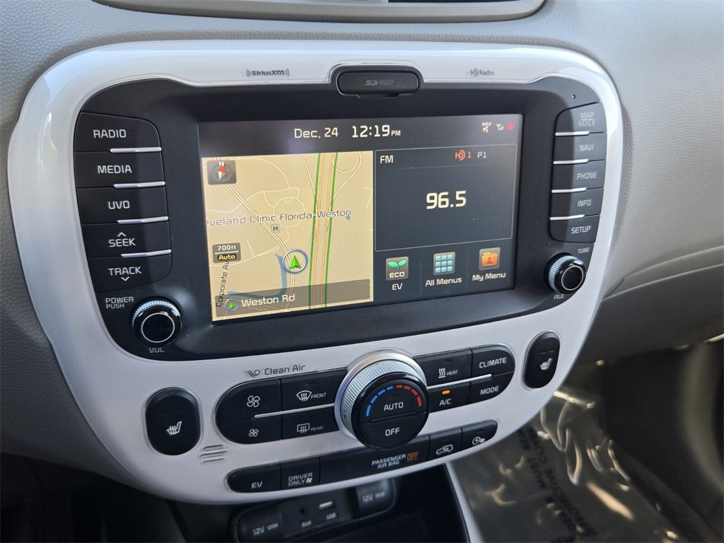 Used 2018 Kia Soul EV image 21