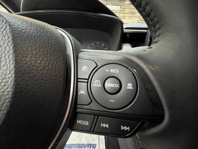 Used 2024 Toyota Corolla SE AWD/4WD image 24