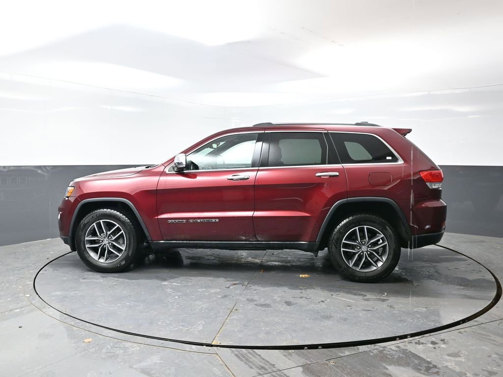 Used 2018 Jeep Grand Cherokee Limited w/ Trailer Tow Group IV image 11