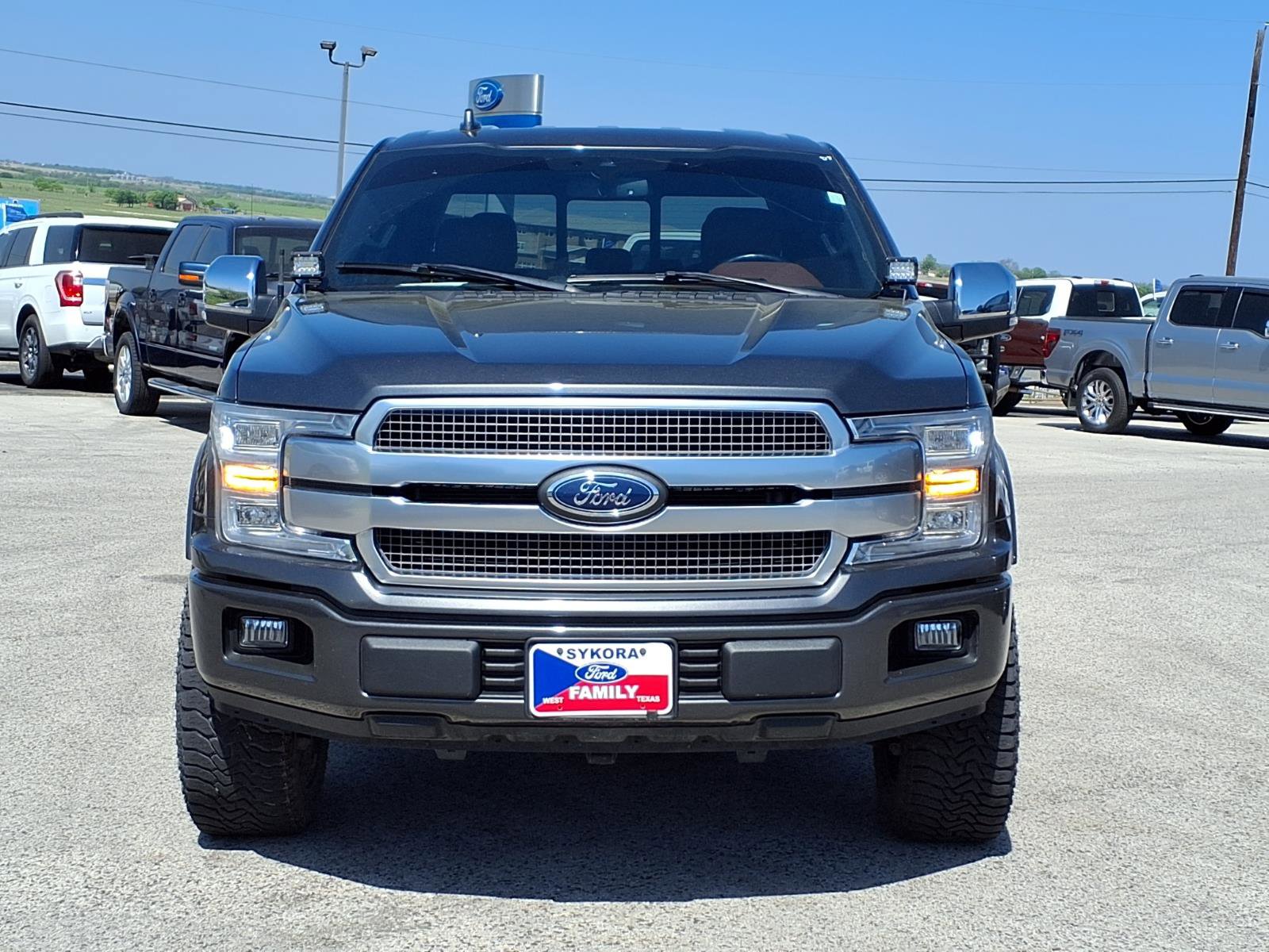 Used 2020 Ford F150 Platinum RWD image 2