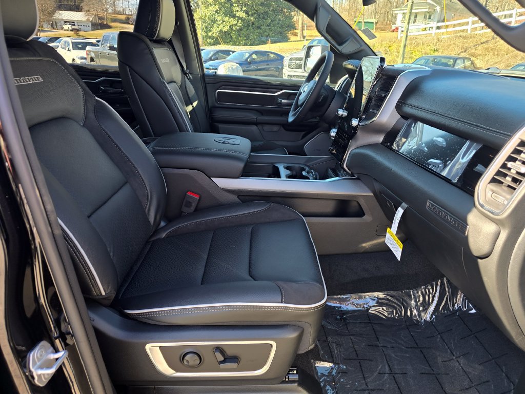 New 2026 RAM 1500 Laramie w/ Night Edition AWD/4WD image 30