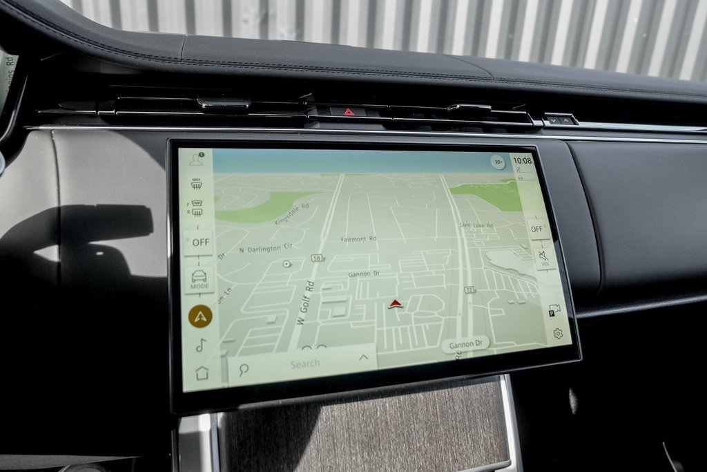 New 2025 Land Rover Range Rover SE image 12