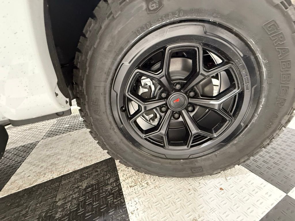 New 2024 Ford F150 XLT w/ Equipment Group 303A High image 10