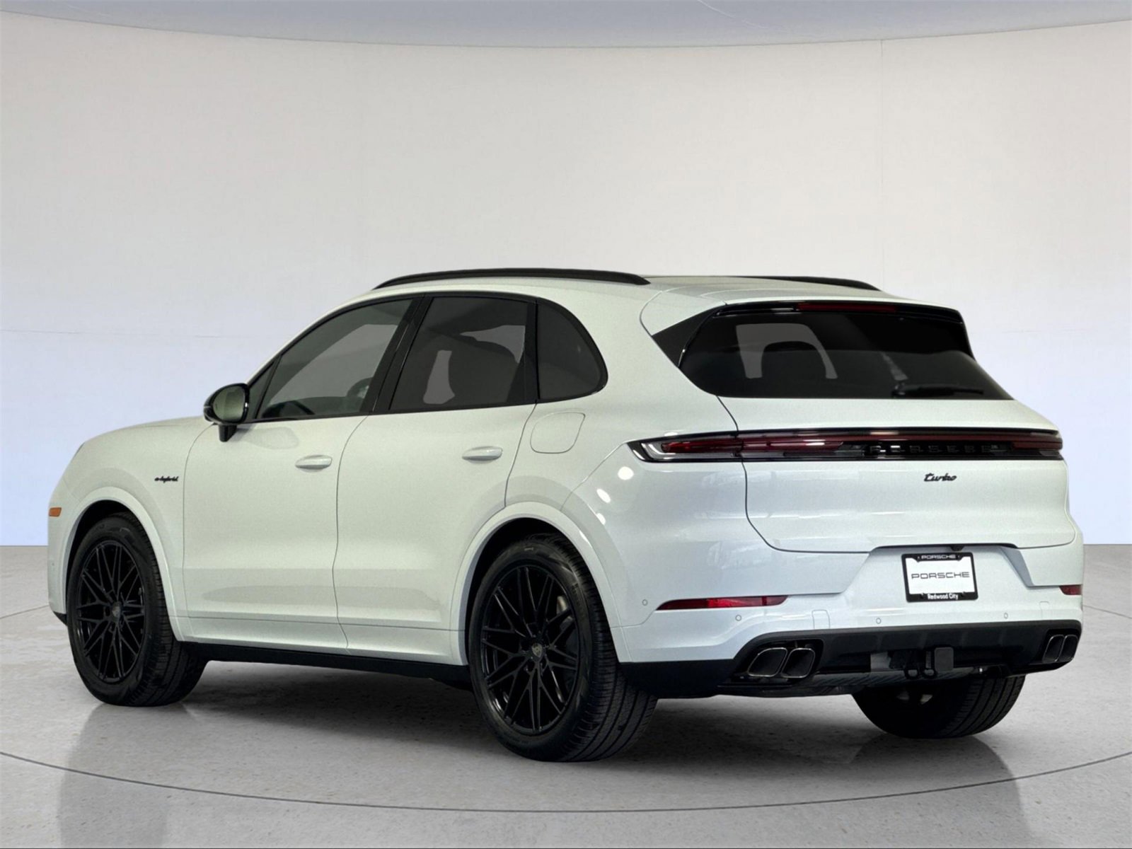 New 2026 Porsche Cayenne Turbo image 3