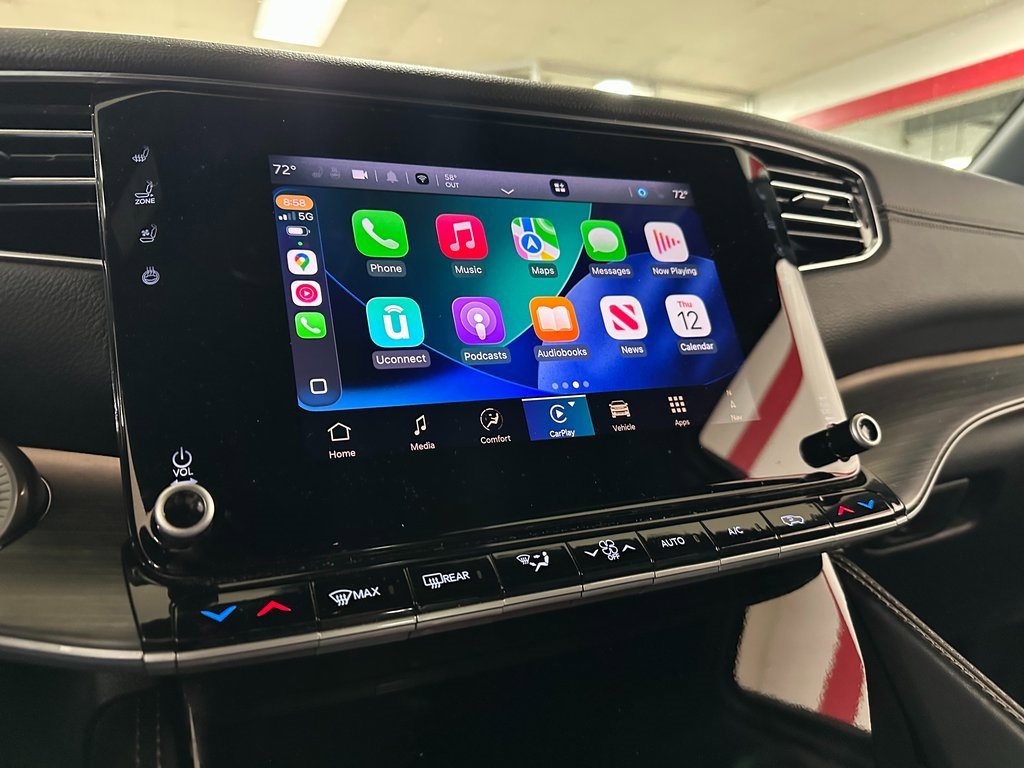 Certified 2024 Jeep Wagoneer L Series II w/ Flexible Seating Group image 26