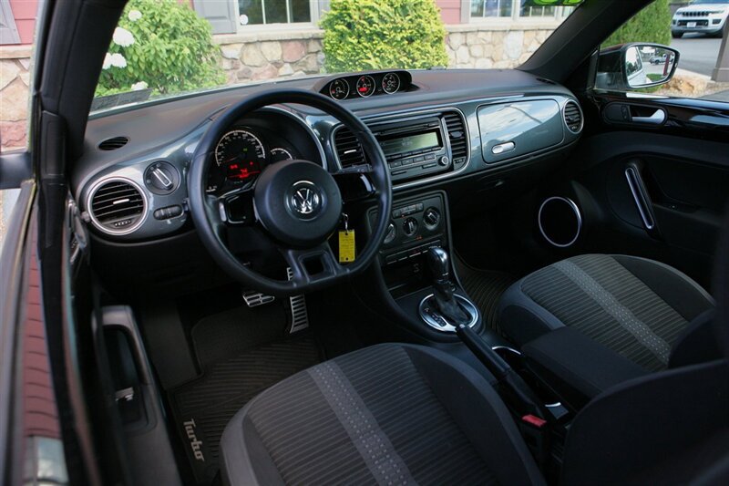 Used 2013 Volkswagen Beetle 2.0T FWD image 12