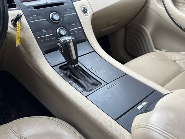 Used 2014 Ford Taurus SEL w/ Equipment Group 201A image 10