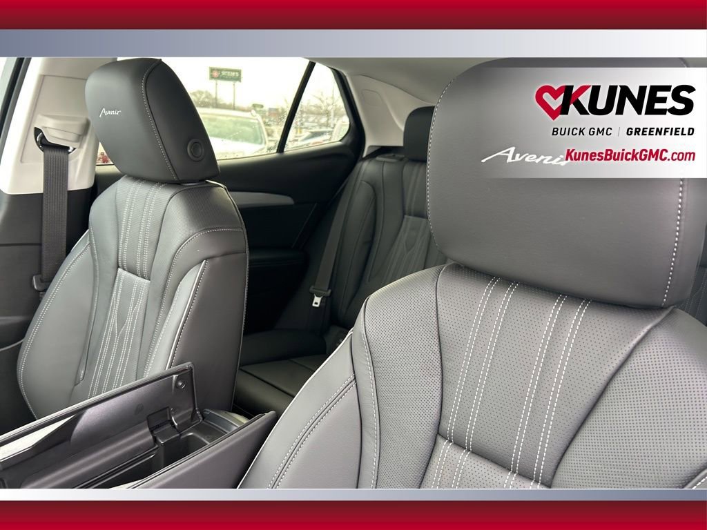 New 2026 Buick Envision Avenir image 19