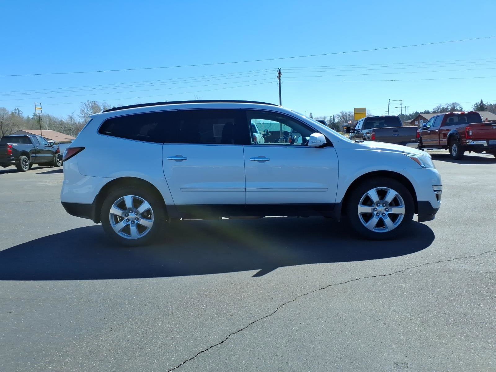 Used 2016 Chevrolet Traverse LTZ AWD/4WD image 7