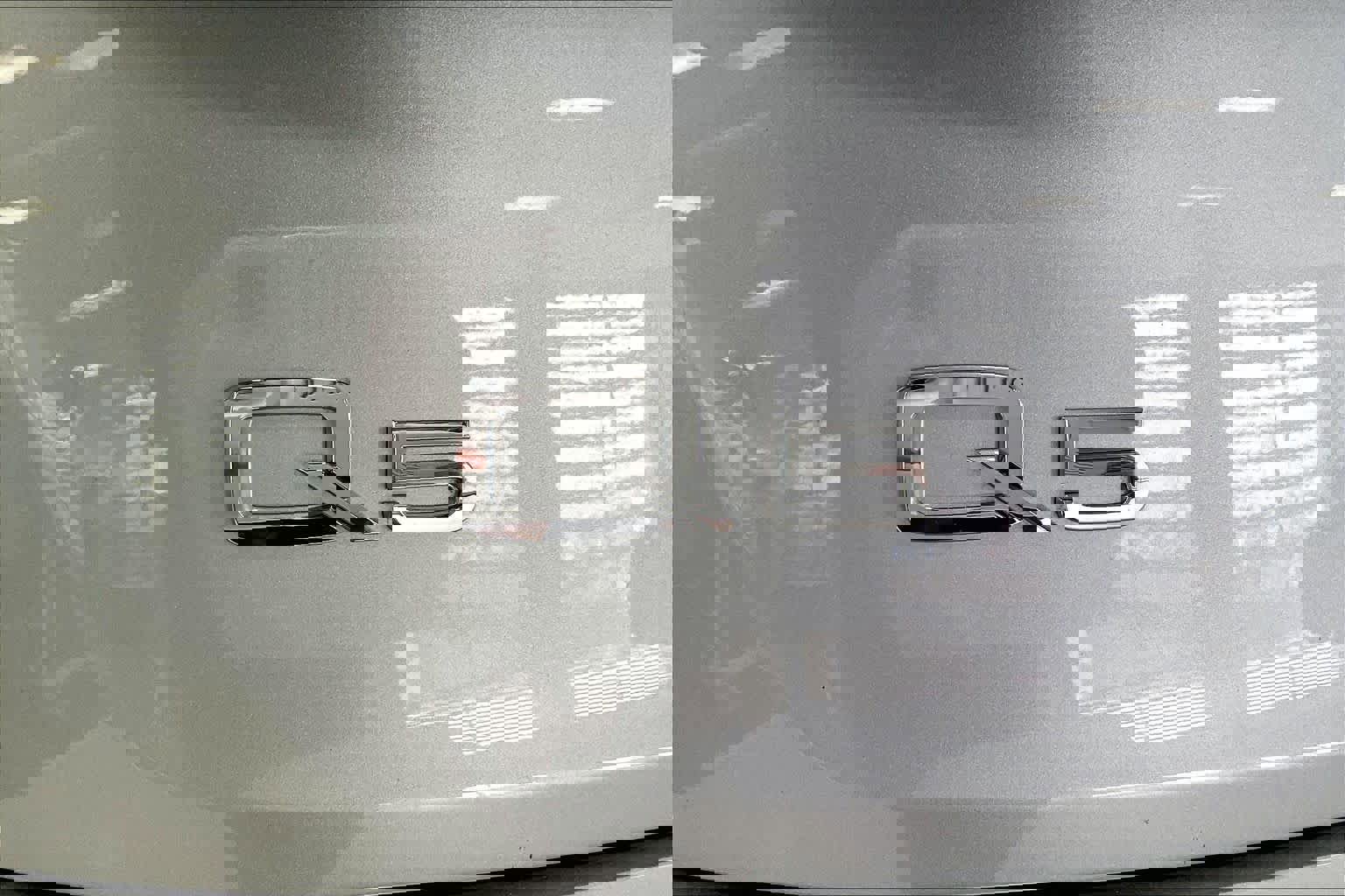 Used 2025 Audi Q5 2.0T Premium image 7