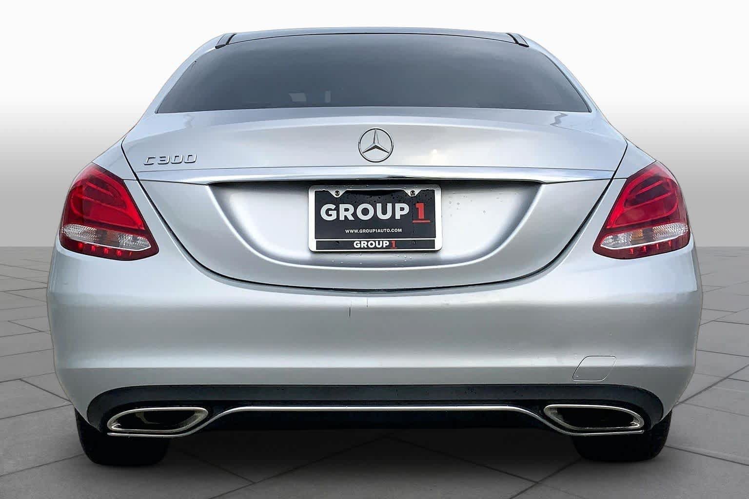 Used 2018 Mercedes-Benz C 300 Sedan image 9