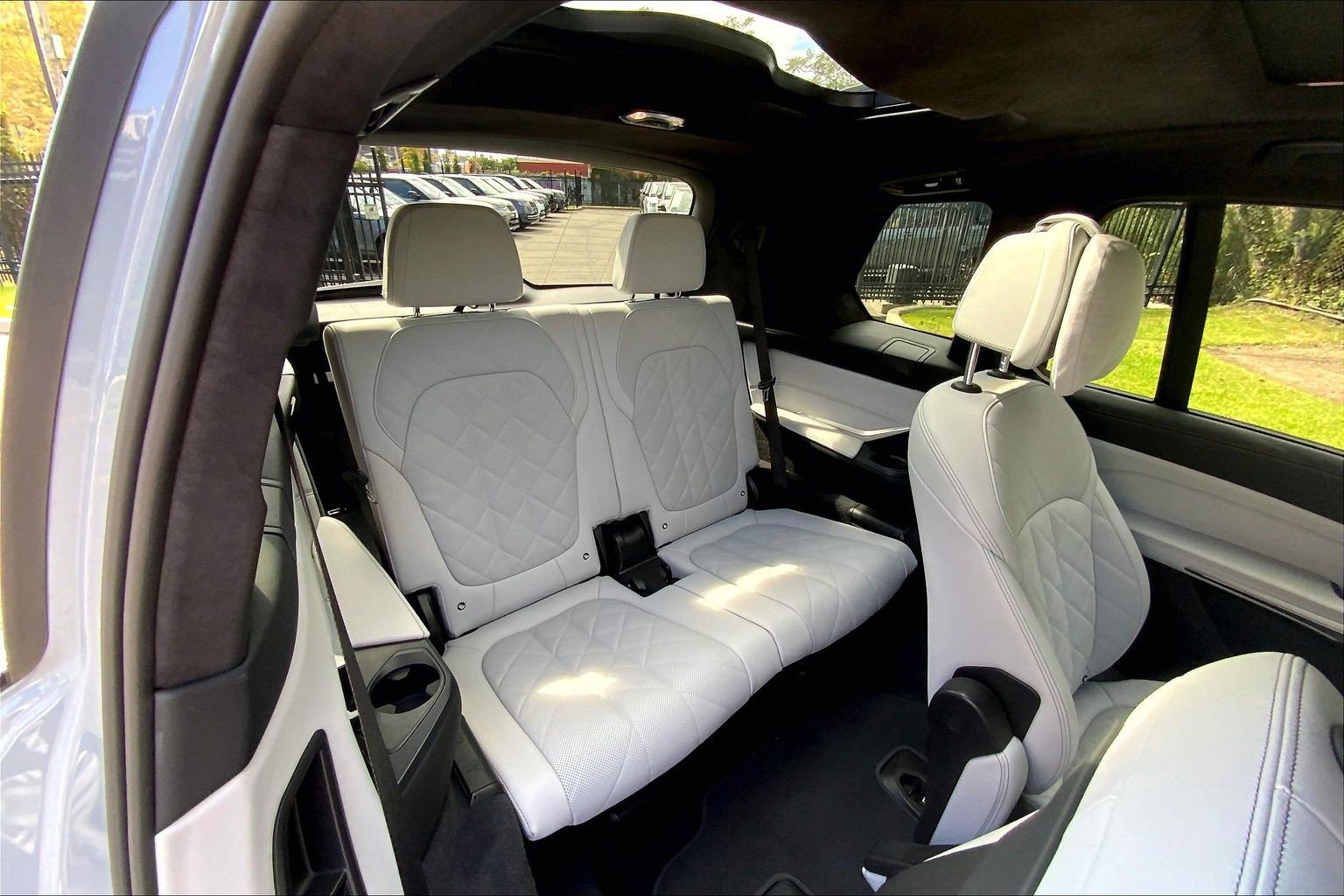 Used 2024 BMW X7 xDrive40i w/ Executive Package AWD/4WD image 20