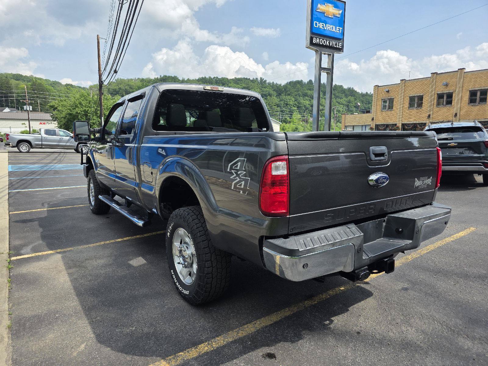 Used 2015 Ford F350 XLT w/ XLT Interior Package AWD/4WD image 5