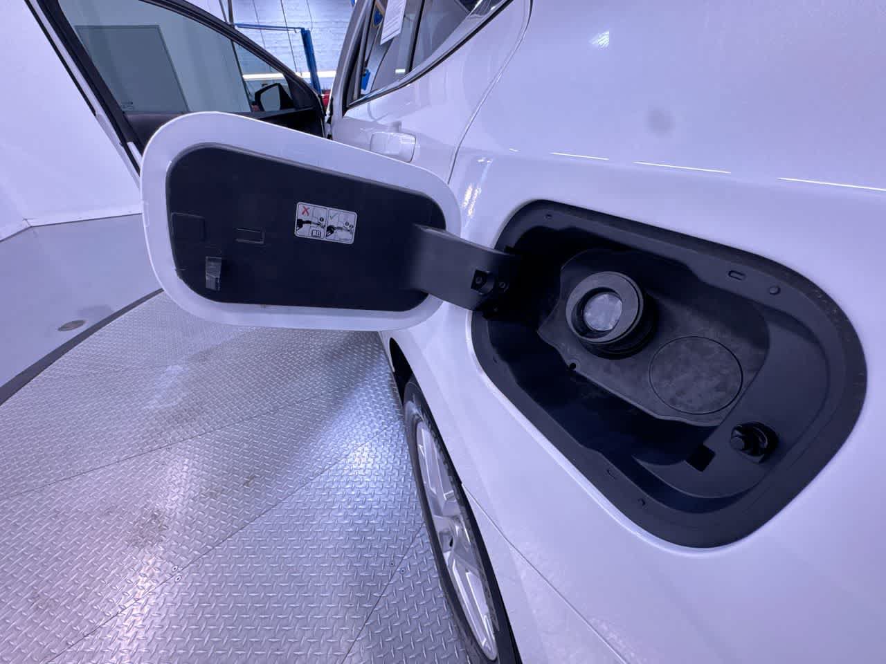 Used 2023 Chevrolet Equinox LT FWD image 40