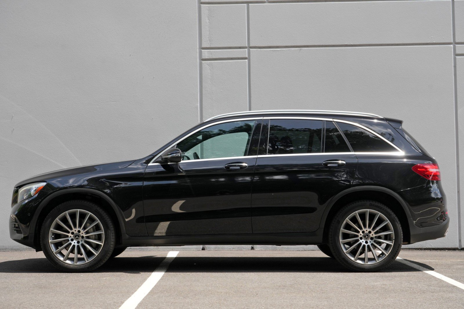 Used 2018 Mercedes-Benz GLC 350e 4MATIC image 8