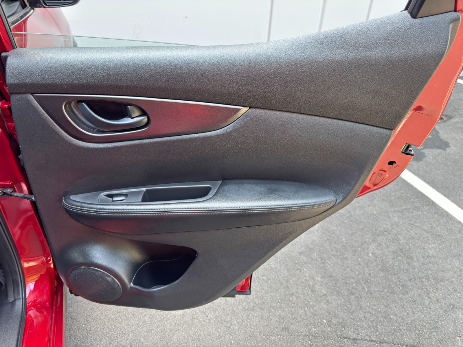 Used 2019 Nissan Rogue Sport S w/ Appearance Package FWD image 38