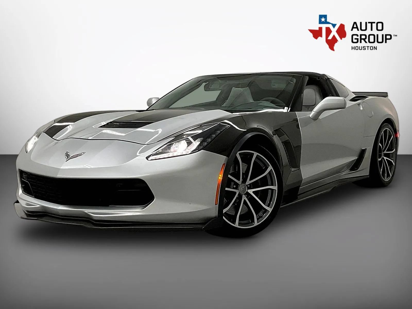 Used 2017 Chevrolet Corvette Grand Sport RWD image 1