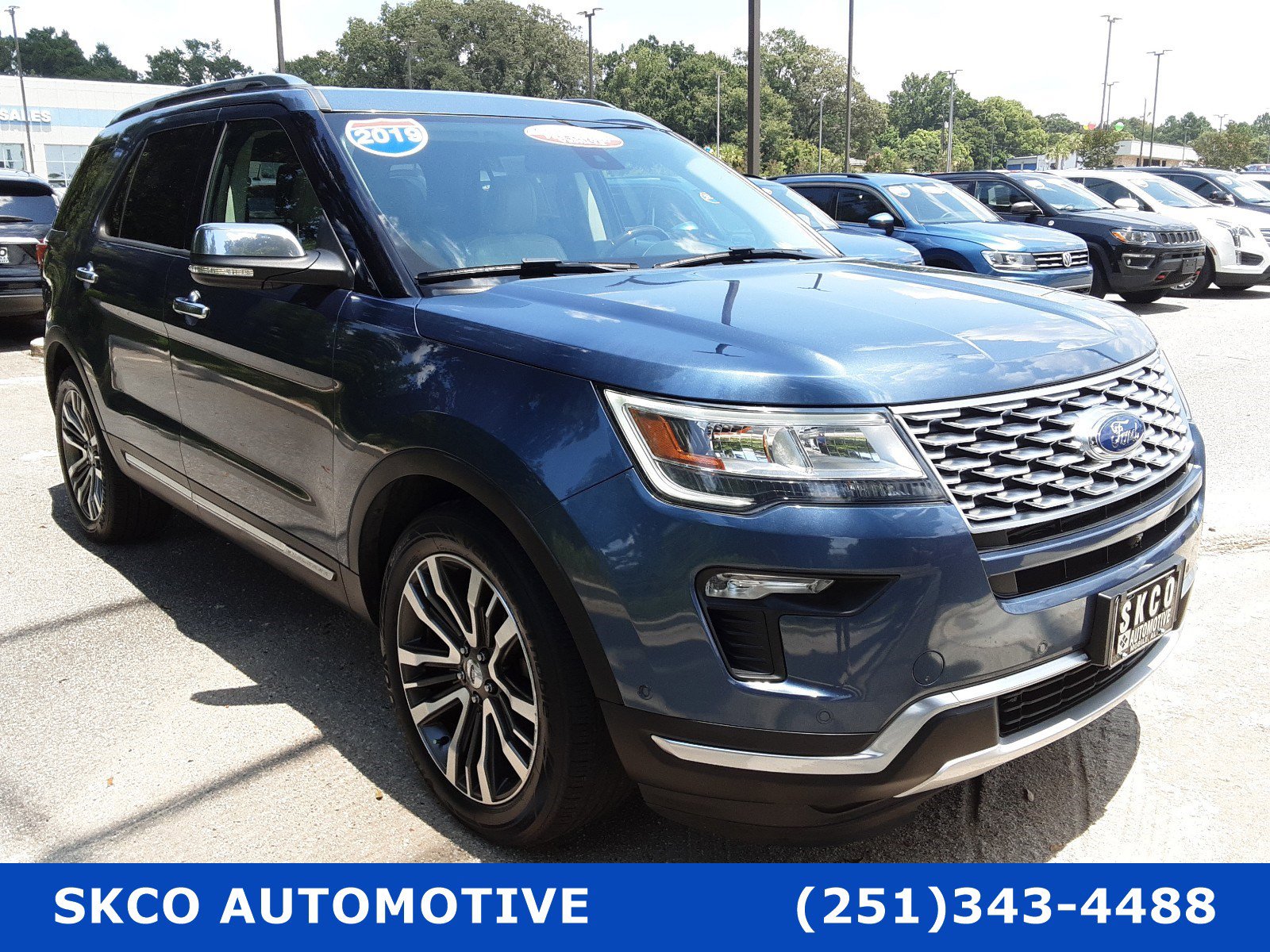 Used 2019 Ford Explorer Platinum image 7
