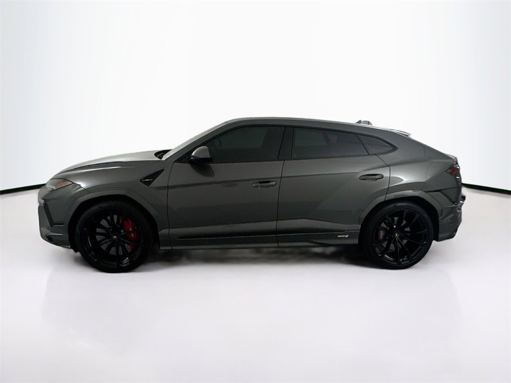 Used 2024 Lamborghini Urus S image 8