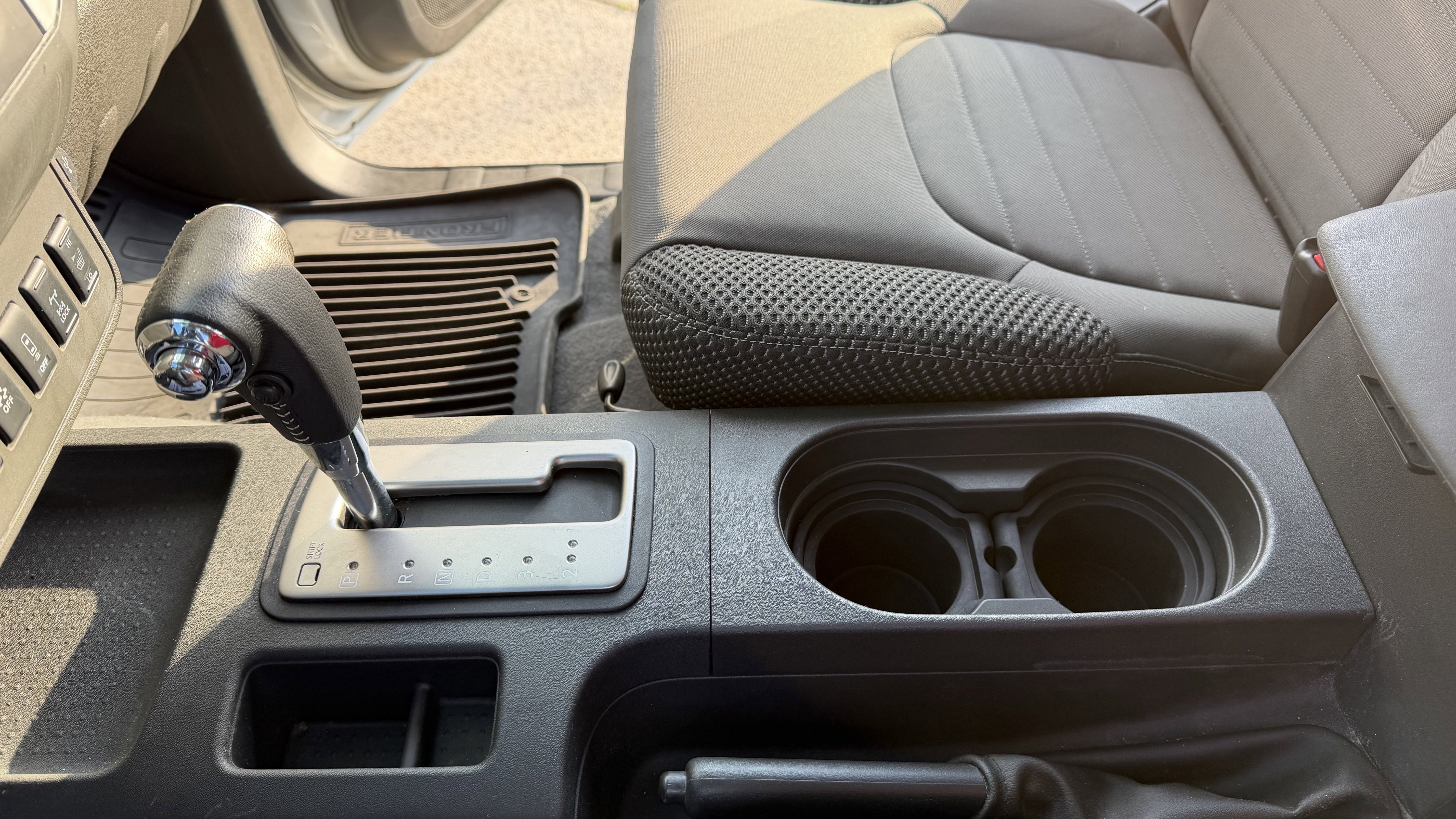 Used 2019 Nissan Frontier PRO-4X image 31