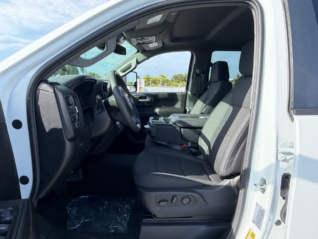 New 2026 Chevrolet Silverado 2500 Custom w/ Custom Value Package AWD/4WD image 9