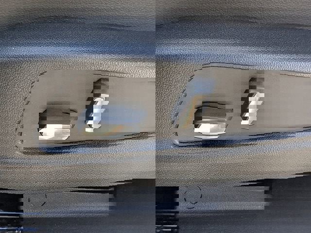 New 2025 Cadillac XT6 Luxury image 22