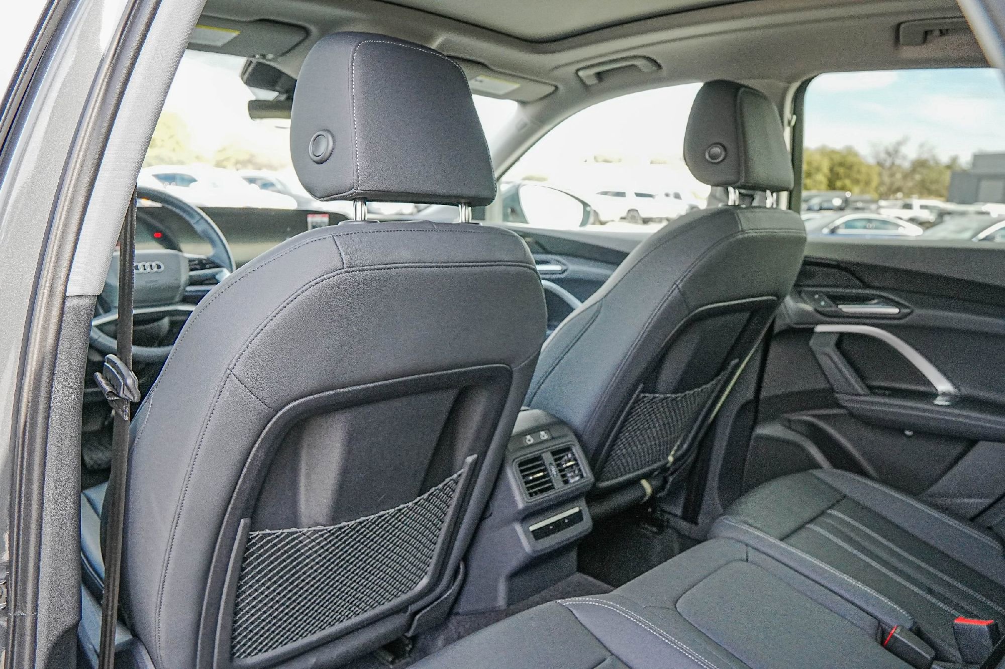 Certified 2025 Audi Q5 Premium w/ Convenience Package image 26