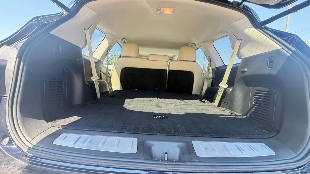 Used 2019 INFINITI QX60 Luxe w/ Essential Package AWD/4WD image 15