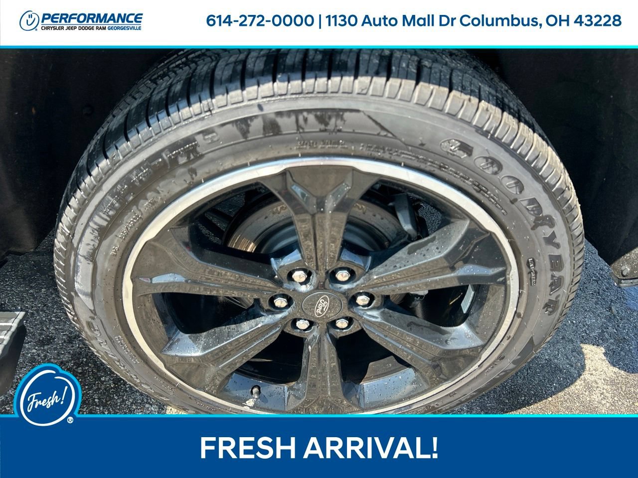 Used 2024 Ford Expedition Limited AWD/4WD image 11