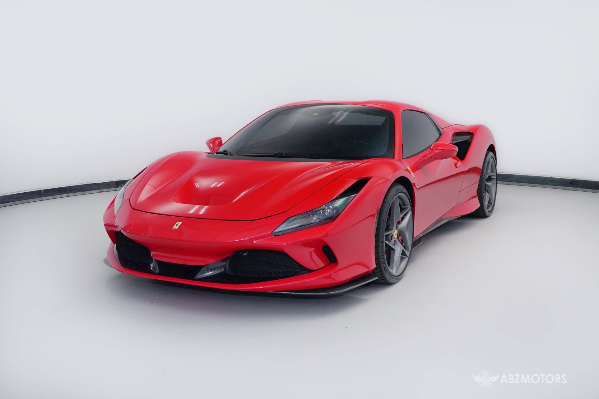 Used 2021 Ferrari F8 Tributo RWD image 2