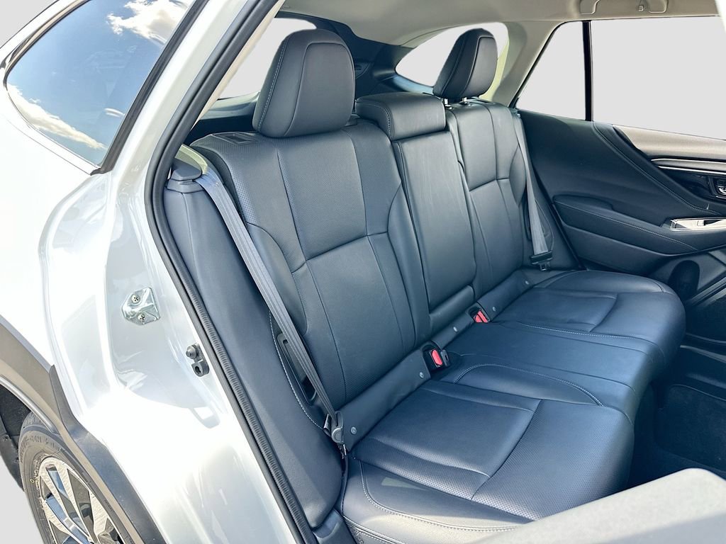 Used 2023 Subaru Outback Limited image 29