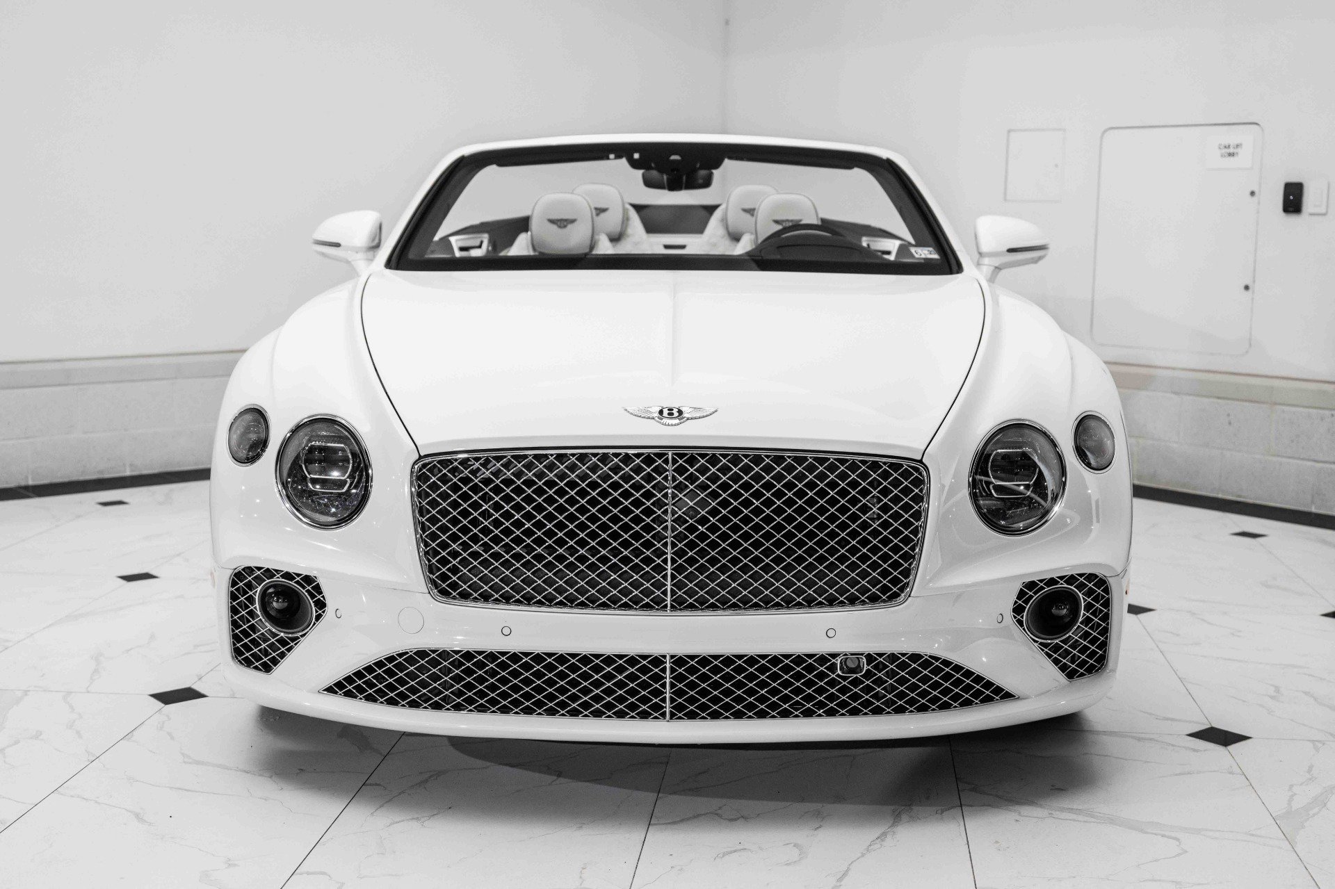 Used 2022 Bentley Continental GT image 8
