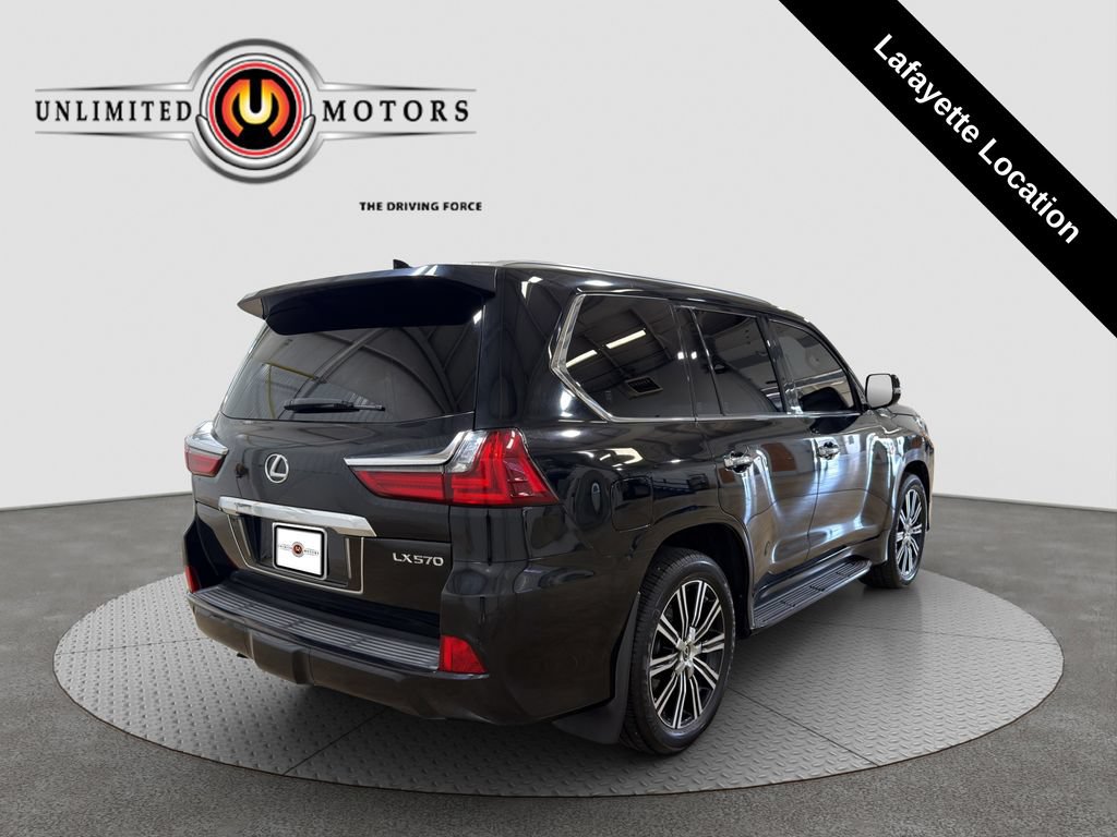 Used 2019 Lexus LX 570 4WD w/ Luxury Package image 29