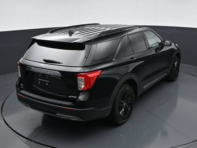 Used 2023 Ford Explorer XLT w/ Equipment Group 202A AWD/4WD image 36