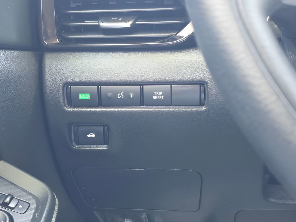 Used 2024 Nissan Sentra SV image 21