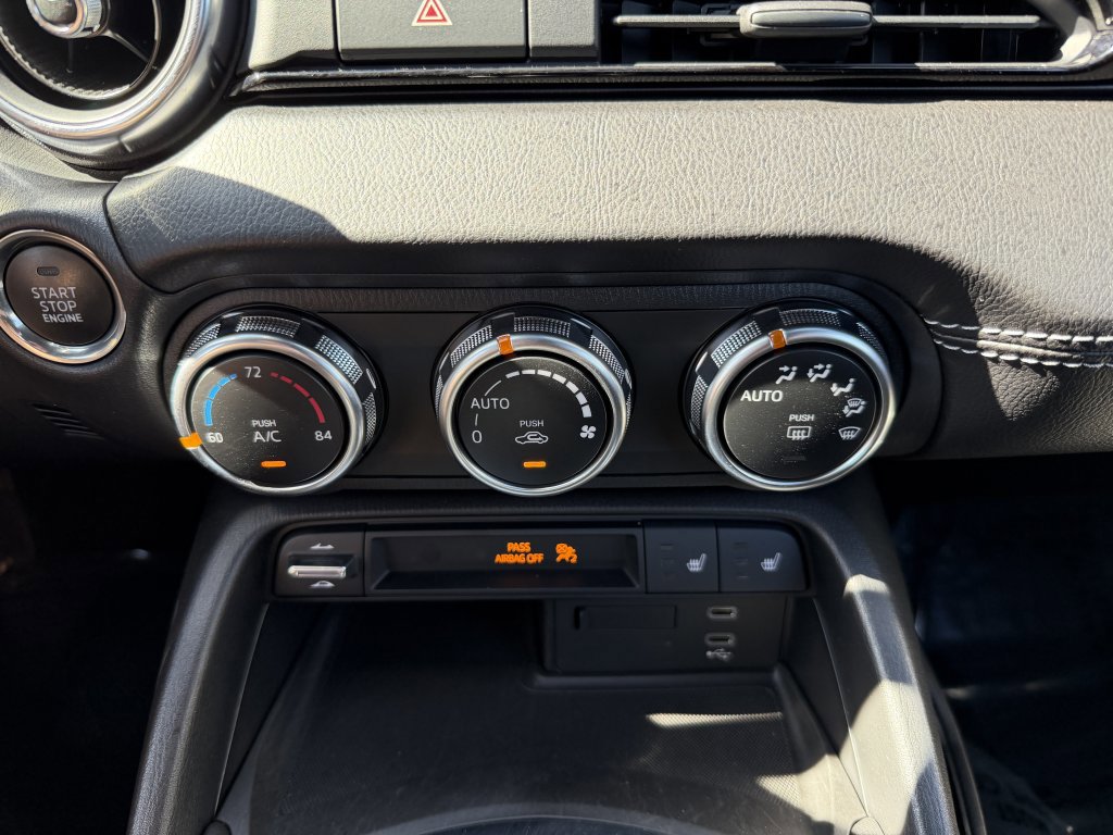 Used 2024 MAZDA MX-5 Miata RF Grand Touring RWD image 23