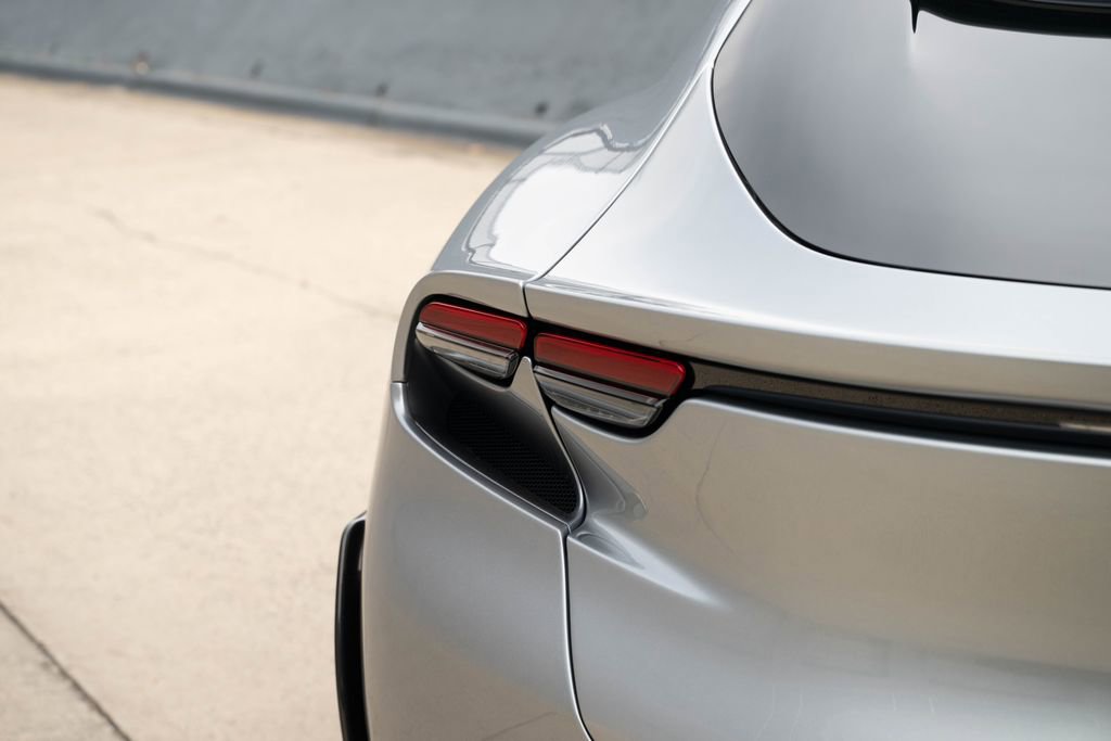 Used 2024 Ferrari Purosangue image 23