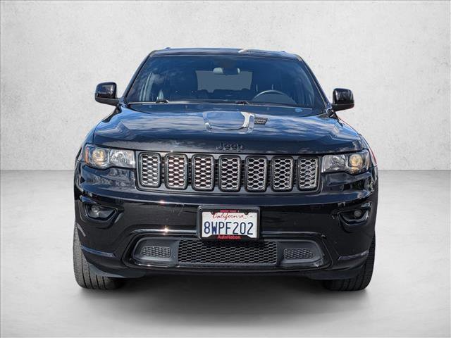 Used 2021 Jeep Grand Cherokee Laredo X image 2