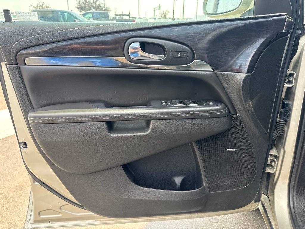 Used 2016 Buick Enclave Leather w/ Trailering Package AWD/4WD image 12