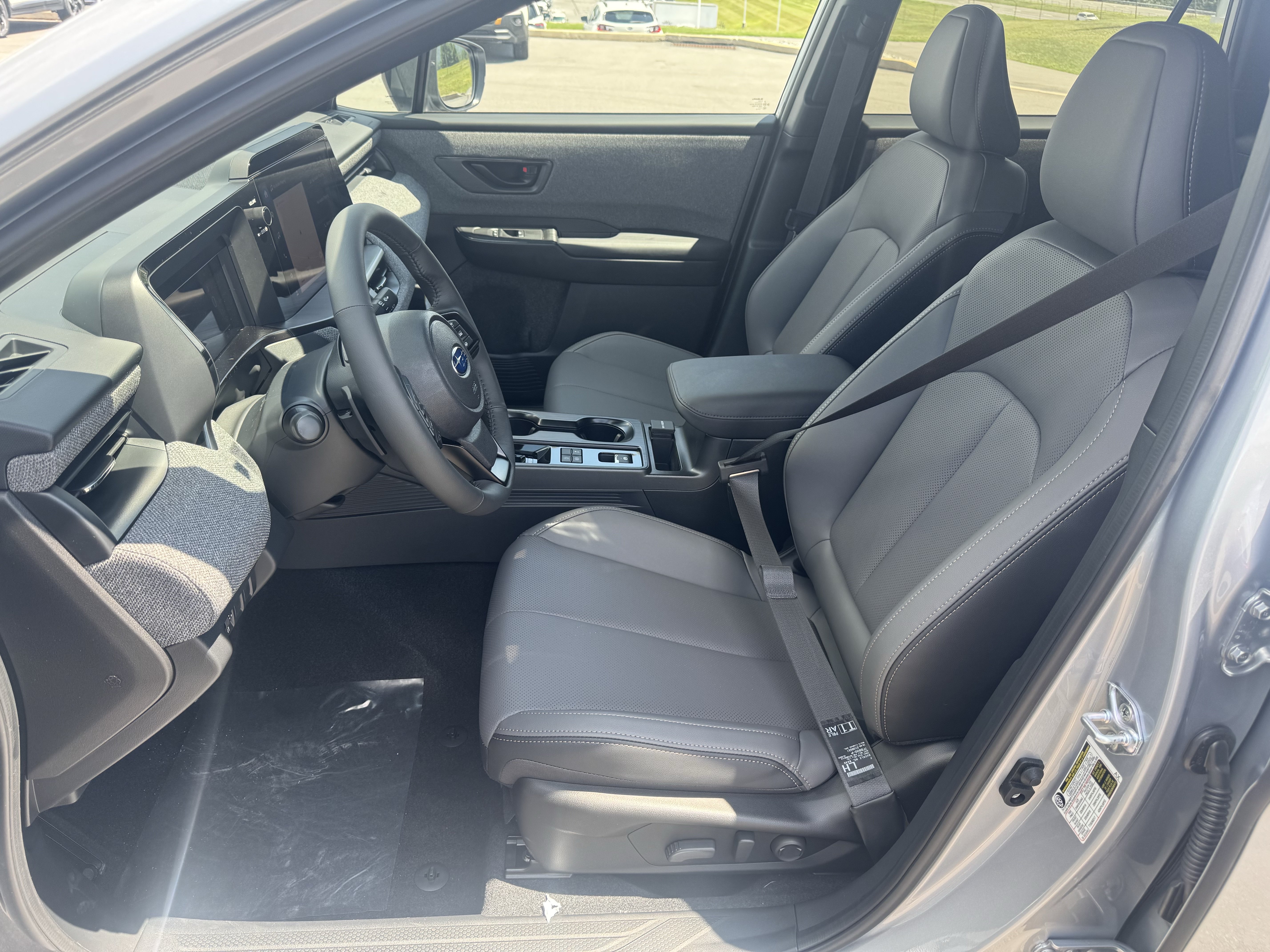New 2026 Subaru Outback Limited AWD/4WD image 12