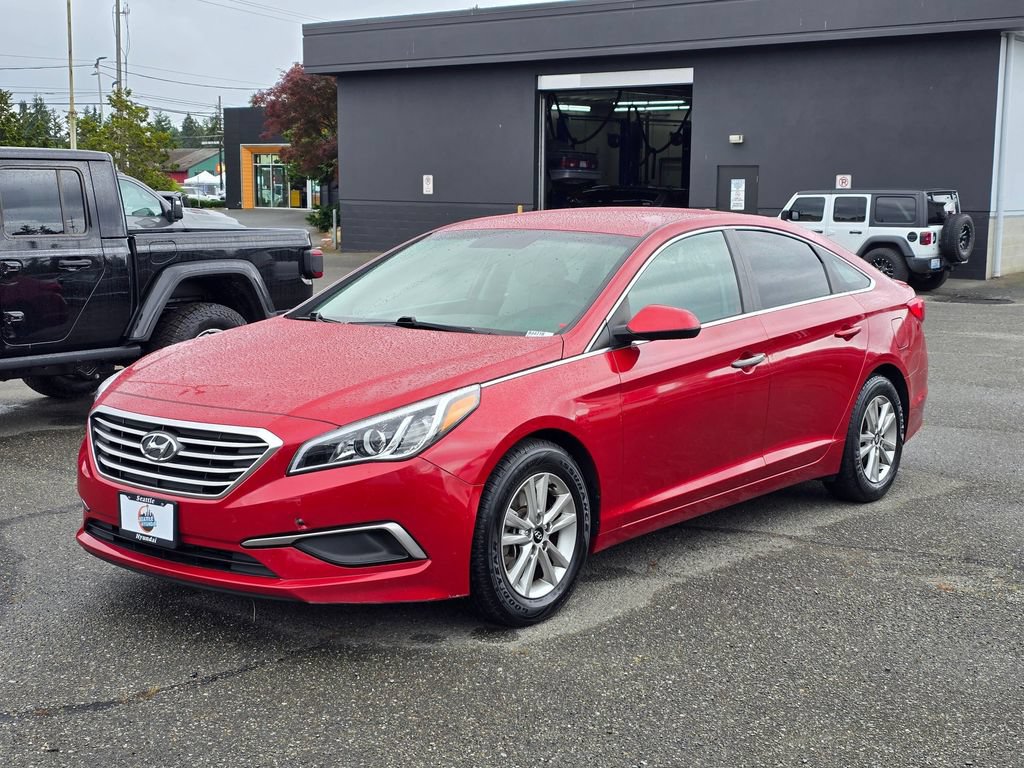 Used 2017 Hyundai Sonata SE FWD image 3