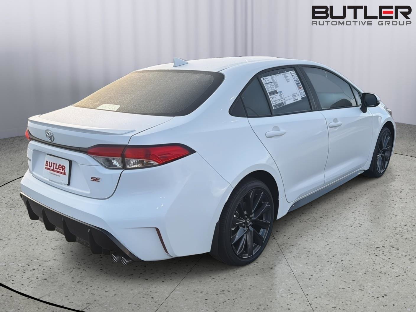 New 2026 Toyota Corolla SE FWD image 6