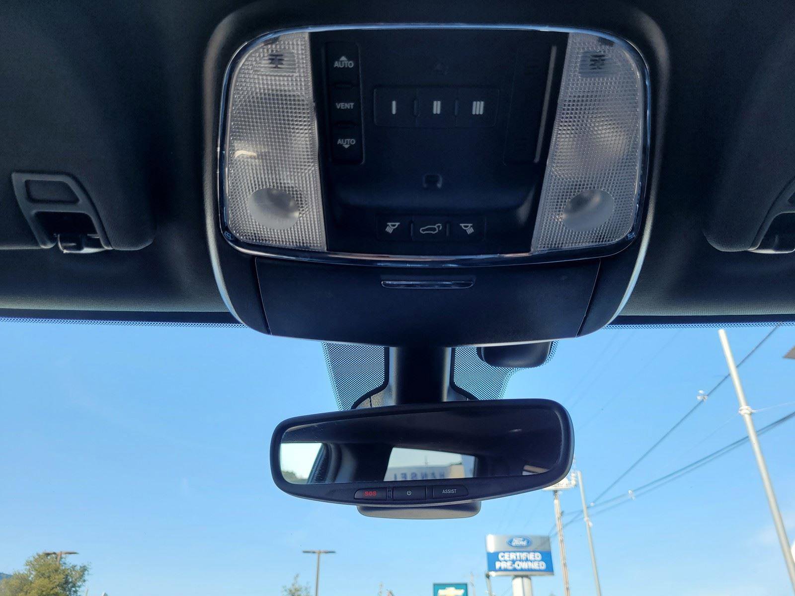 Used 2019 Jeep Grand Cherokee Altitude image 30