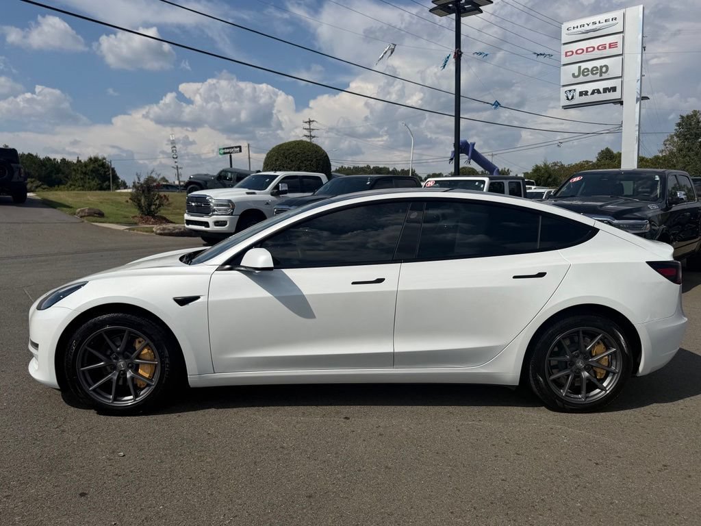 Used 2023 Tesla Model 3 Standard Range RWD image 8