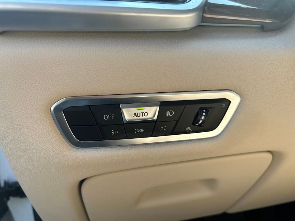 Used 2022 BMW X5 xDrive40i w/ Premium Package image 24