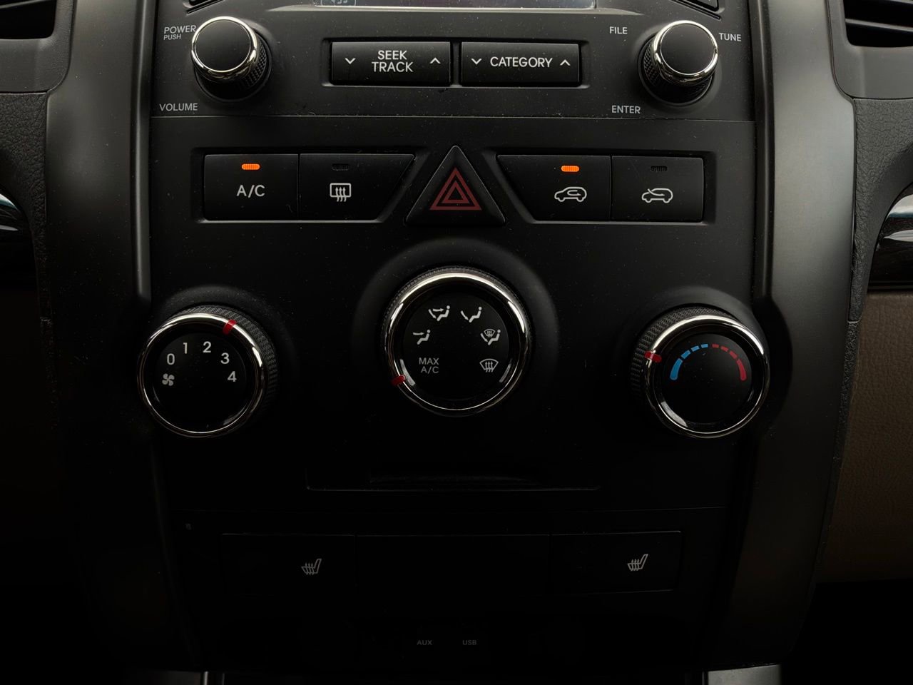 Used 2013 Kia Sorento LX w/ Convenience Pkg FWD image 21