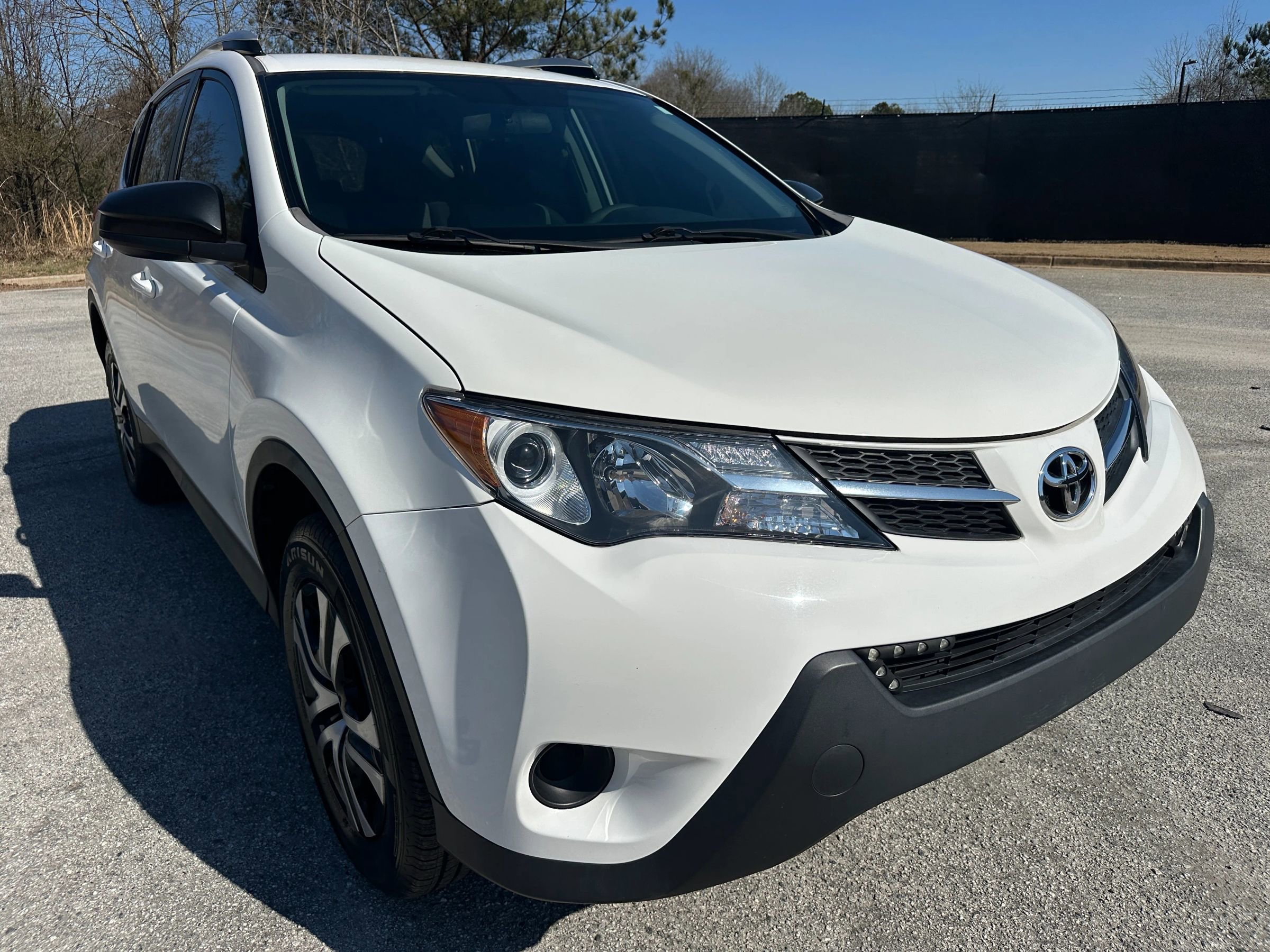 Used 2014 Toyota RAV4 LE image 7